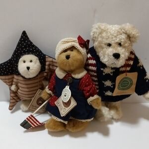 Boyds Bear Bears Bailey proudly P Peeker Ethan